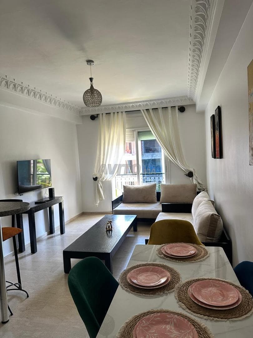 Studio cosy à gueliz meublé idéal pour investir