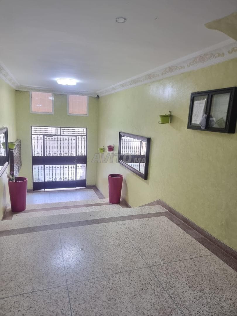 Appartement à vendre à la résidence El Aziza sur la route principale — photo 4