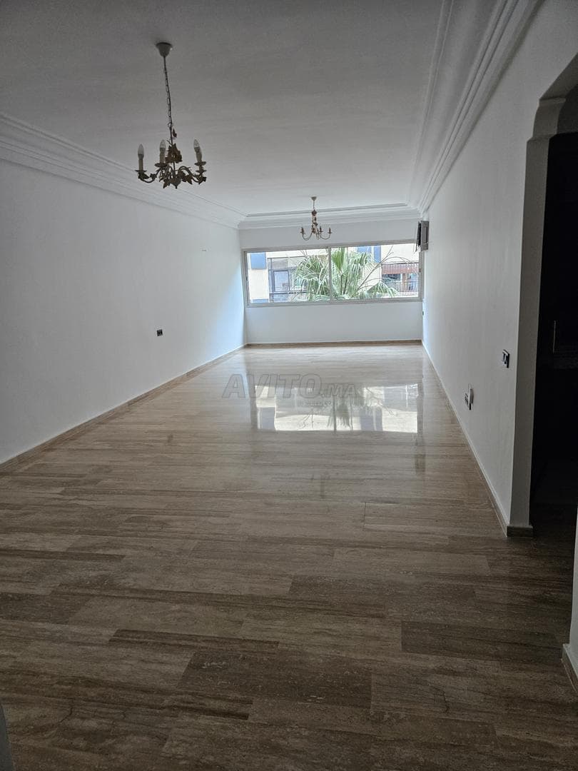 Bel appartement lumineux 153 m² - 2 Mars