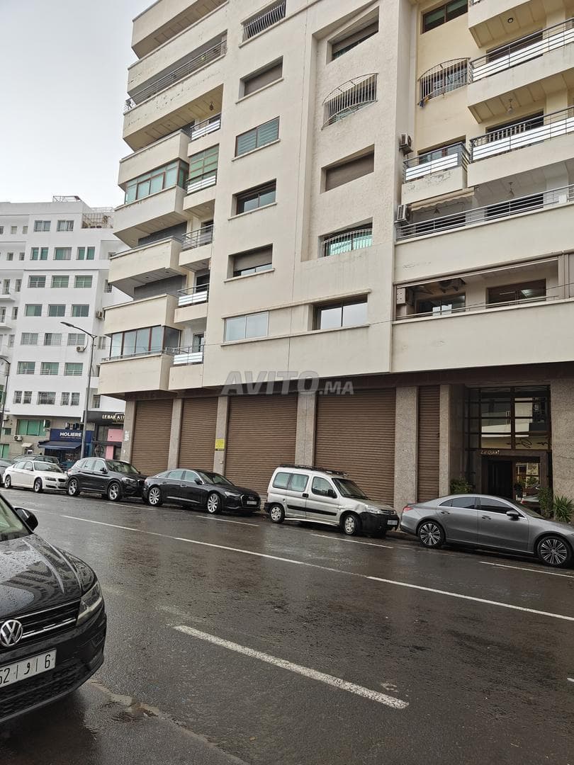 A vendre un bel appartement avec terrasse — photo 4